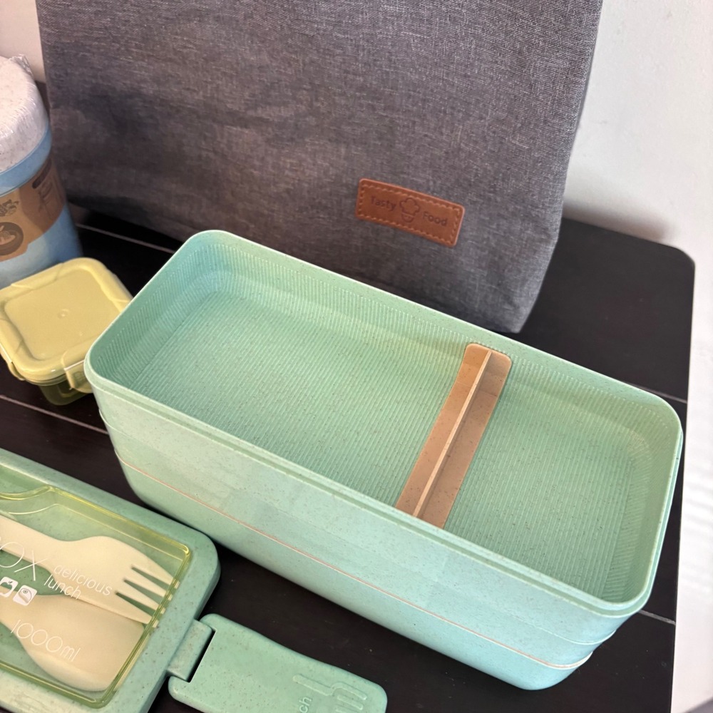 Bento Box Japanese Lunch Box‎ Kit | 3 Layer Stackable Lunch Box Containers - Picture 9 of 16